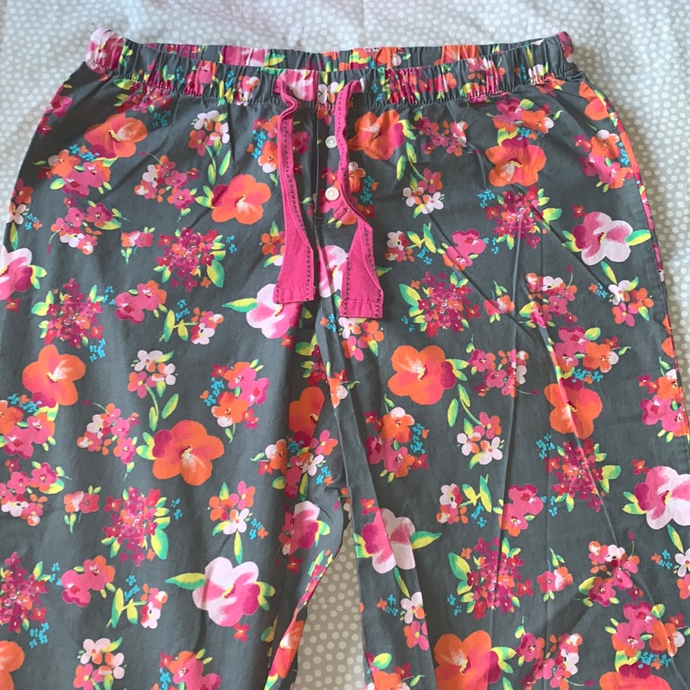 Xhilaration sleepwear pants
